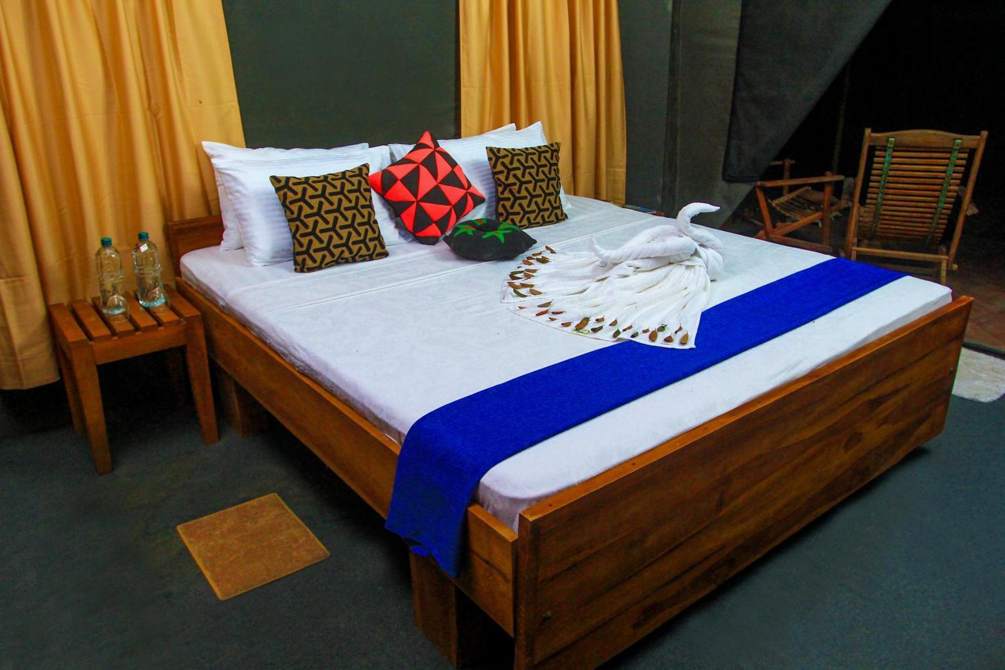 The Campers Lodge ยาลา ภายนอก รูปภาพ